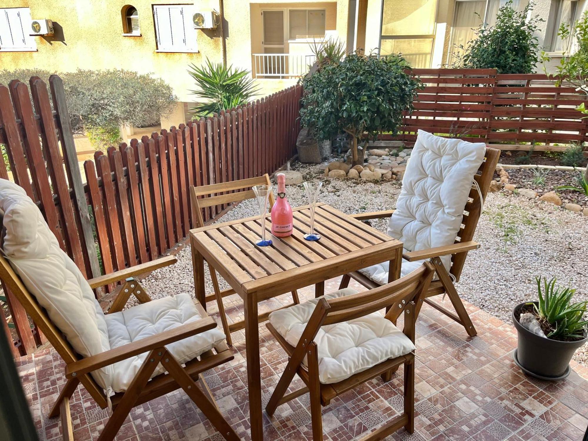 Diamond Complex Apartment Paphos Ngoại thất bức ảnh